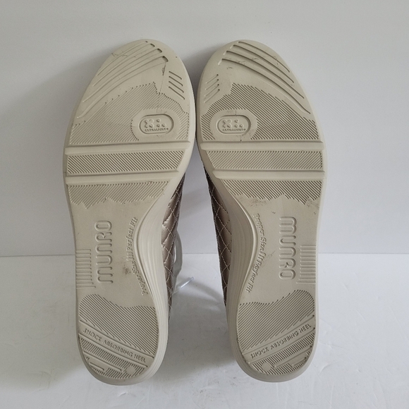 New Munro Emmie Wedge Sneaker Synthetic & Leather Size 9 US - Picture 6 of 7